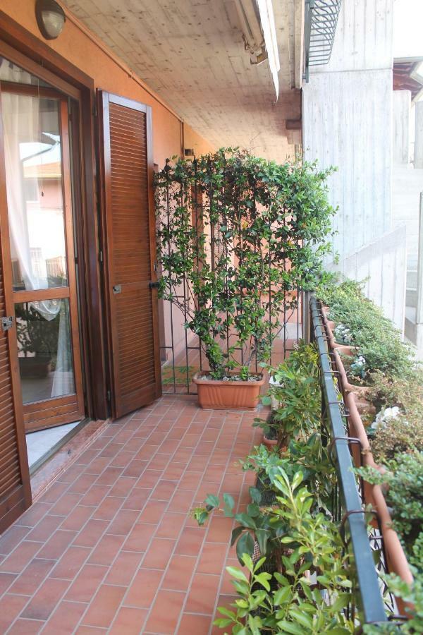 Indesenzano Apartment Desenzano del Garda Kültér fotó