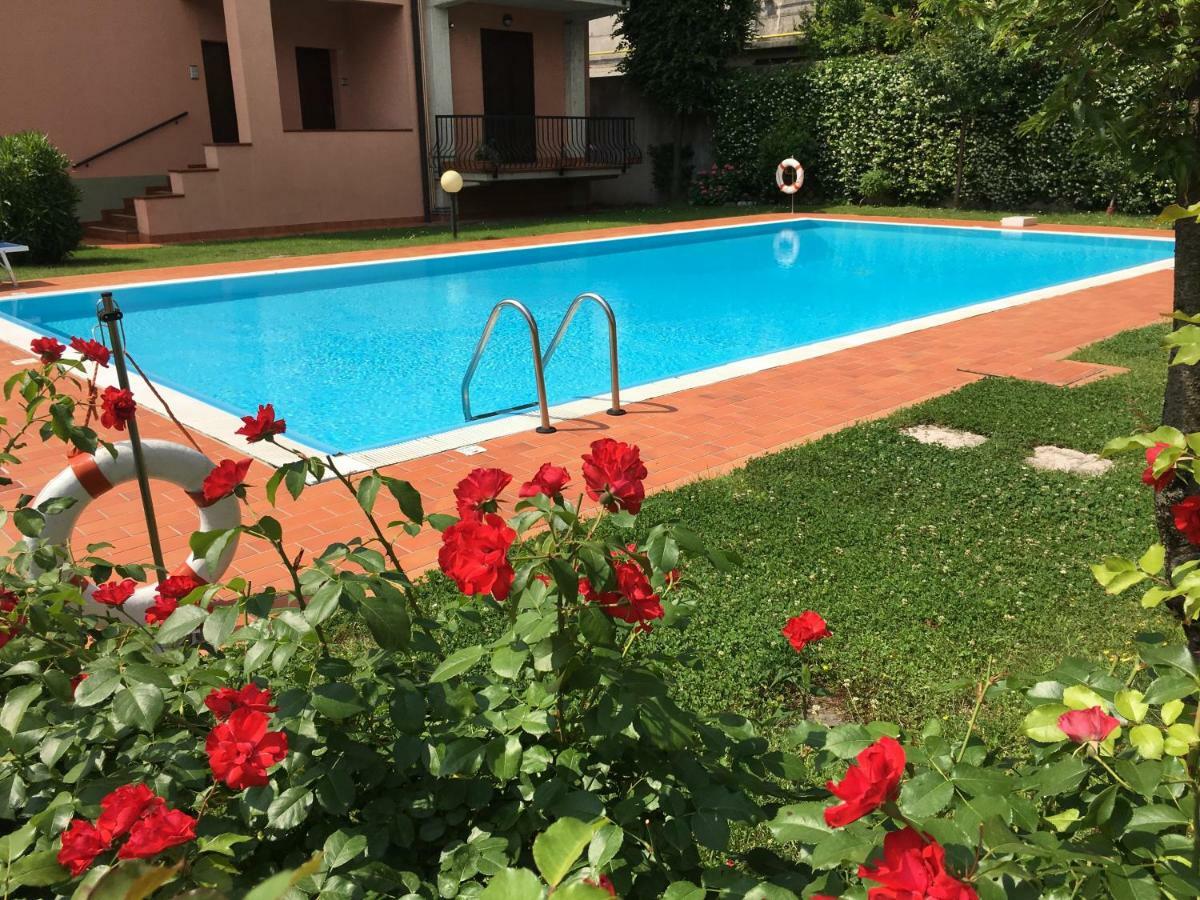 Indesenzano Apartment Desenzano del Garda Kültér fotó