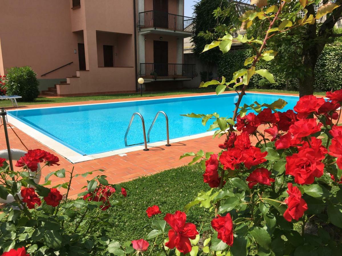 Indesenzano Apartment Desenzano del Garda Kültér fotó