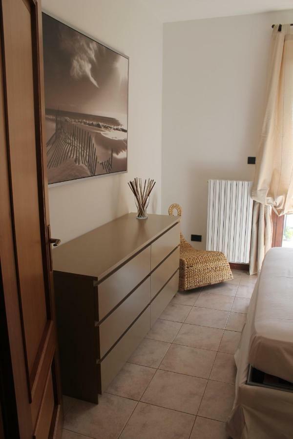 Indesenzano Apartment Desenzano del Garda Kültér fotó