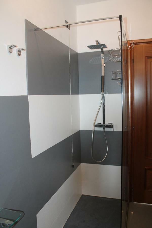 Indesenzano Apartment Desenzano del Garda Kültér fotó